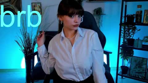 Selena ntmy online show from 02-24-25, 04:15