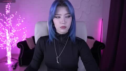 Snapshot of selenairis chatting on 02-10-26, 07:01 selenairis online show from 02-10-26, 07:01