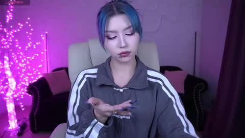 Snapshot of selenairis chatting on 03-08-26, 09:40 selenairis online show from 03-08-26, 09:40