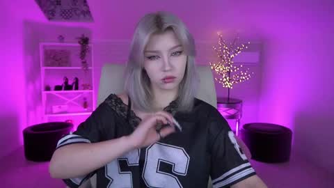 selenairis online show from 06-02-26, 06:26