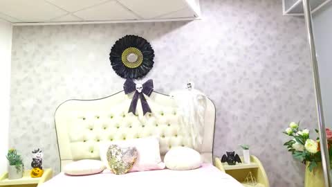 Snapshot of selenajoy_ chatting on 10-25-25, 04:09 selenajoy_ online show from 10-25-25, 04:09