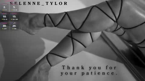 Snapshot of selene_tylor_ chatting on 07-01-26, 07:35 Selene online show from 07-01-26, 07:35