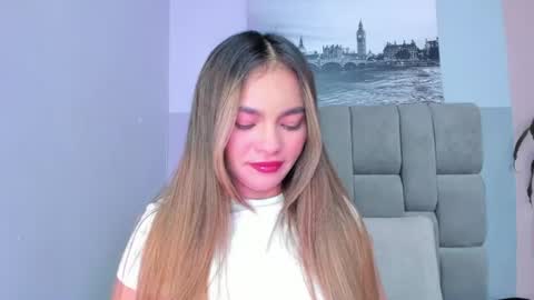 Snapshot of selene_tylor_ chatting on 07-21-26, 07:49 Selene online show from 07-21-26, 07:49
