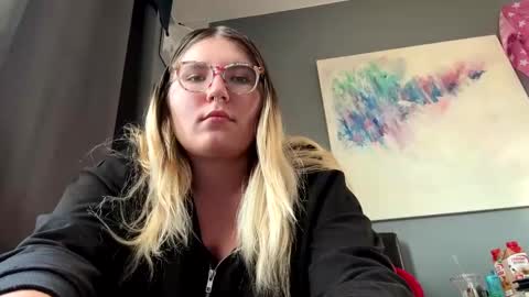 Snapshot of selenebaby chatting on 10-07-25, 12:13 Selene online show from 10-07-25, 12:13