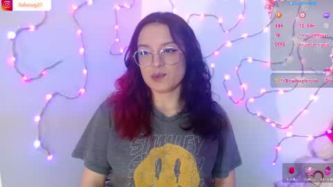 Selene G  online show from 06-19-26, 02:27
