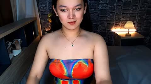 Snapshot of selenesantiago chatting on 01-25-25, 01:32 joan online show from 01-25-25, 01:32