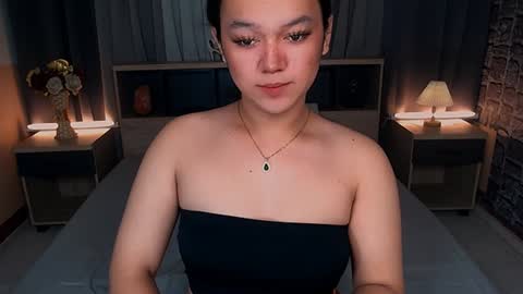 Snapshot of selenesantiago chatting on 02-08-25, 06:54 joan online show from 02-08-25, 06:54