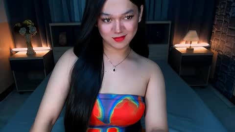 Snapshot of selenesantiago chatting on 02-09-25, 09:16 joan online show from 02-09-25, 09:16