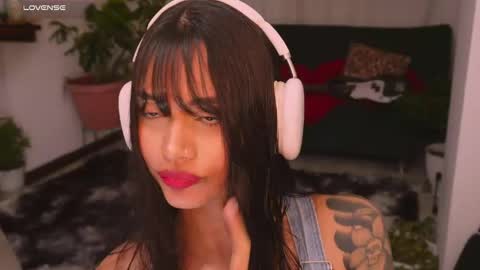 Selene online show from 04-30-26, 01:34