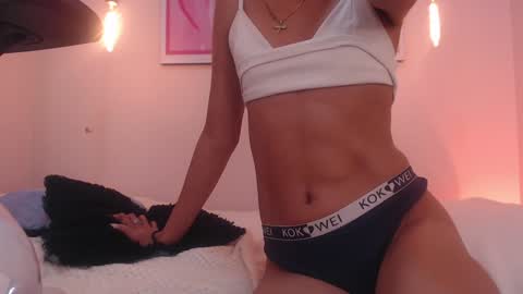 Mayte online show from 01-27-25, 04:22
