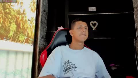 selfsuck_balls online show from 06-01-26, 12:18