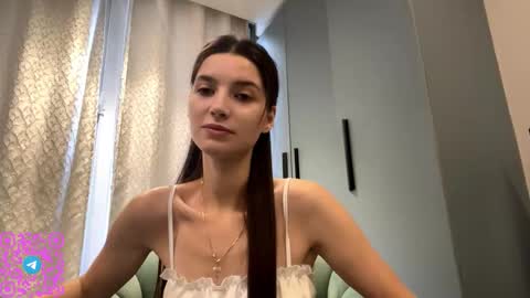 Sofia online show from 10-23-25, 08:02