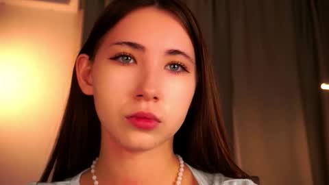 Snapshot of selinadiercks chatting on 12-05-25, 05:20 Elizabeth online show from 12-05-25, 05:20