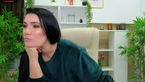 Snapshot of selinesole_ chatting on 12-09-24, 05:41 Seline online show from 12-09-24, 05:41