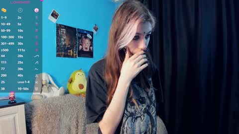 Mindy online show from 12-30-24, 01:37