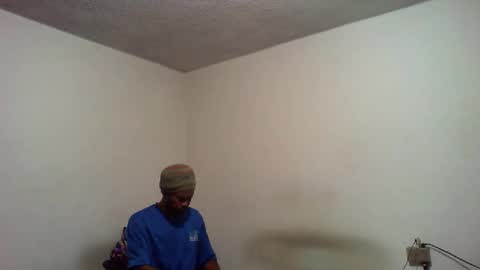 Snapshot of semental24cm chatting on 12-31-24, 11:28 semental24cm online show from 12-31-24, 11:28