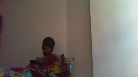 Snapshot of semental24cm chatting on 02-25-26, 02:48 semental24cm online show from 02-25-26, 02:48