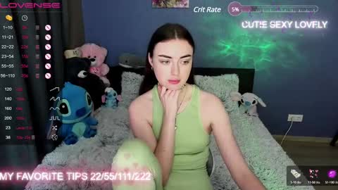 Snapshot of semurmur chatting on 02-23-25, 08:00 S E M U R online show from 02-23-25, 08:00