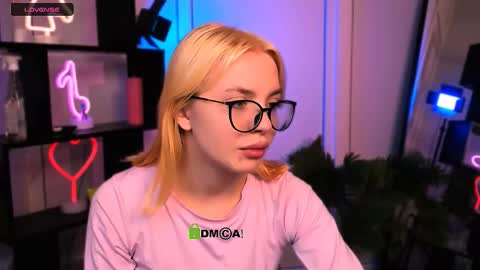 Sendi online show from 12-17-25, 12:33