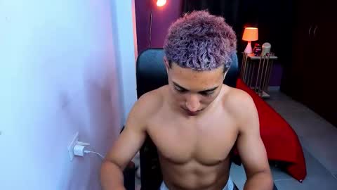 Snapshot of senior_teacher99 chatting on 01-06-26, 12:58 senior_teacher99 online show from 01-06-26, 12:58