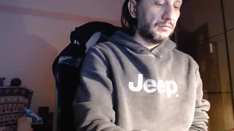 Snapshot of senorneby chatting on 12-17-25, 06:36 senorneby online show from 12-17-25, 06:36