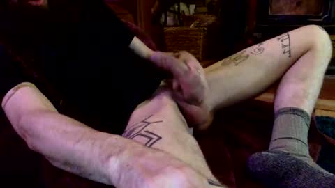 Snapshot of sensisubcei chatting on 02-17-25, 11:42 sensiswitch online show from 02-17-25, 11:42