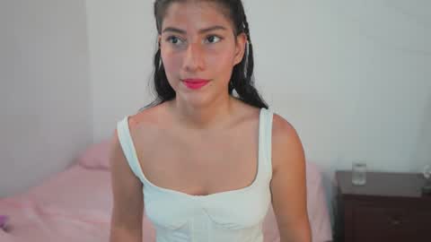 senssual_goddess online show from 02-21-25, 05:09