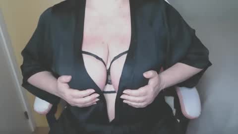 CRIS  online show from 11-30-25, 09:46