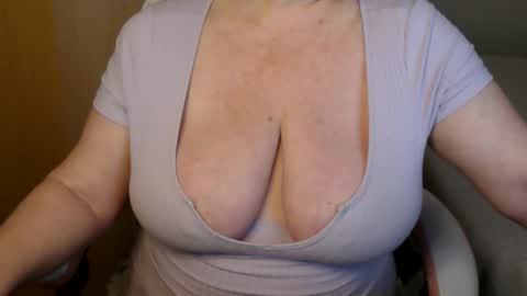 CRIS  online show from 05-25-26, 08:09