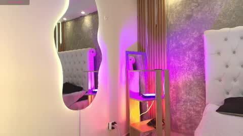 Sensual Kim77 online show from 05-29-26, 02:37