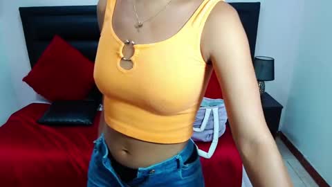 Snapshot of sensual_natalie chatting on 11-05-25, 05:35 sensual_natalie online show from 11-05-25, 05:35