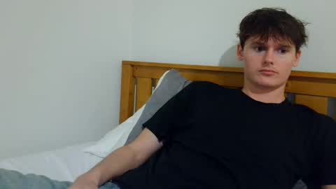 Cam online show from 04-22-26, 02:36