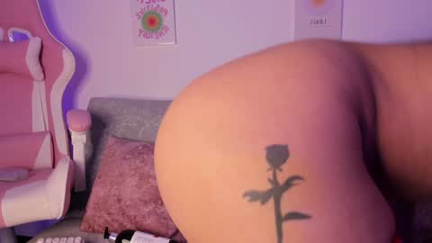 sensualhaven_ online show from 01-02-25, 12:13