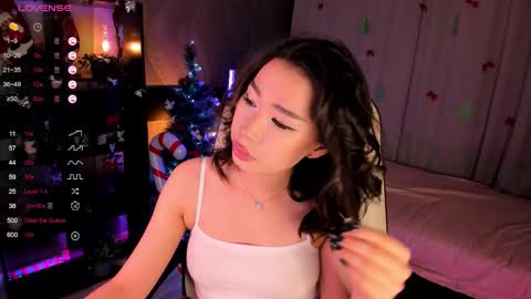 Snapshot of sensualily chatting on 01-18-26, 03:27 Kiki online show from 01-18-26, 03:27