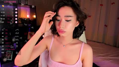 Snapshot of sensualily chatting on 02-07-26, 04:11 Kiki online show from 02-07-26, 04:11