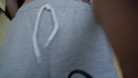 Snapshot of senxual__ chatting on 12-04-24, 07:06 senxual__ online show from 12-04-24, 07:06