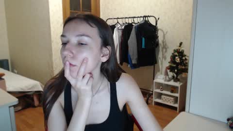 Snapshot of senxual__ chatting on 12-25-24, 05:47 senxual__ online show from 12-25-24, 05:47