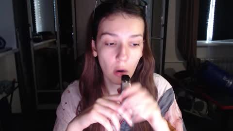 Snapshot of senxual__ chatting on 09-29-25, 11:59 senxual__ online show from 09-29-25, 11:59