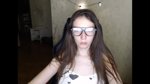 Snapshot of senxual__ chatting on 10-05-25, 02:43 senxual__ online show from 10-05-25, 02:43