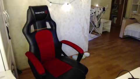 Snapshot of senxual__ chatting on 10-17-25, 02:08 senxual__ online show from 10-17-25, 02:08