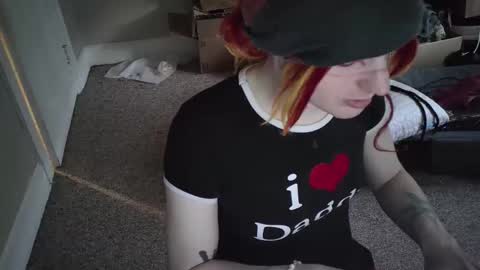 F A E online show from 05-10-26, 12:16
