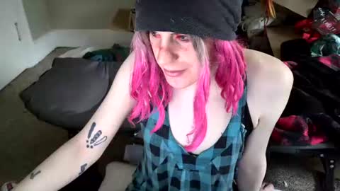 F A E online show from 05-16-26, 04:50