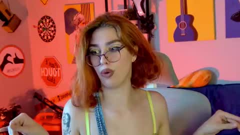 Snapshot of seraphineduskryn chatting on 07-28-26, 06:20 Raph online show from 07-28-26, 06:20