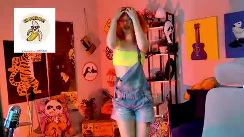 Snapshot of seraphineduskryn chatting on 07-28-26, 08:52 Raph online show from 07-28-26, 08:52