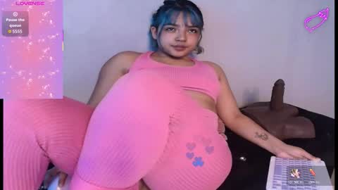 Snapshot of serena_rose_rs chatting on 11-06-25, 09:26 serena_rose_rs online show from 11-06-25, 09:26