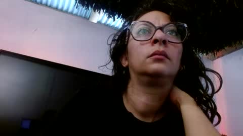 Serena Xyz online show from 06-10-26, 02:27