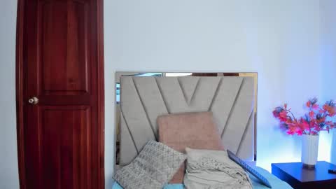 serenaaveline online show from 09-25-25, 10:35