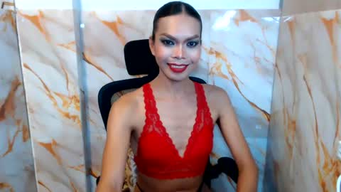 Snapshot of serenamarqueza chatting on 06-24-26, 05:56 Sam online show from 06-24-26, 05:56