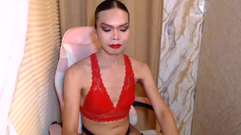 Snapshot of serenamarqueza chatting on 06-29-26, 05:46 Sam online show from 06-29-26, 05:46
