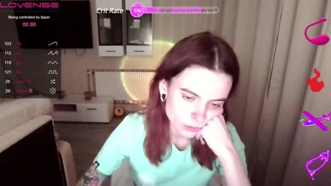 Snapshot of serenamilss chatting on 12-21-24, 05:40 serenamilss online show from 12-21-24, 05:40